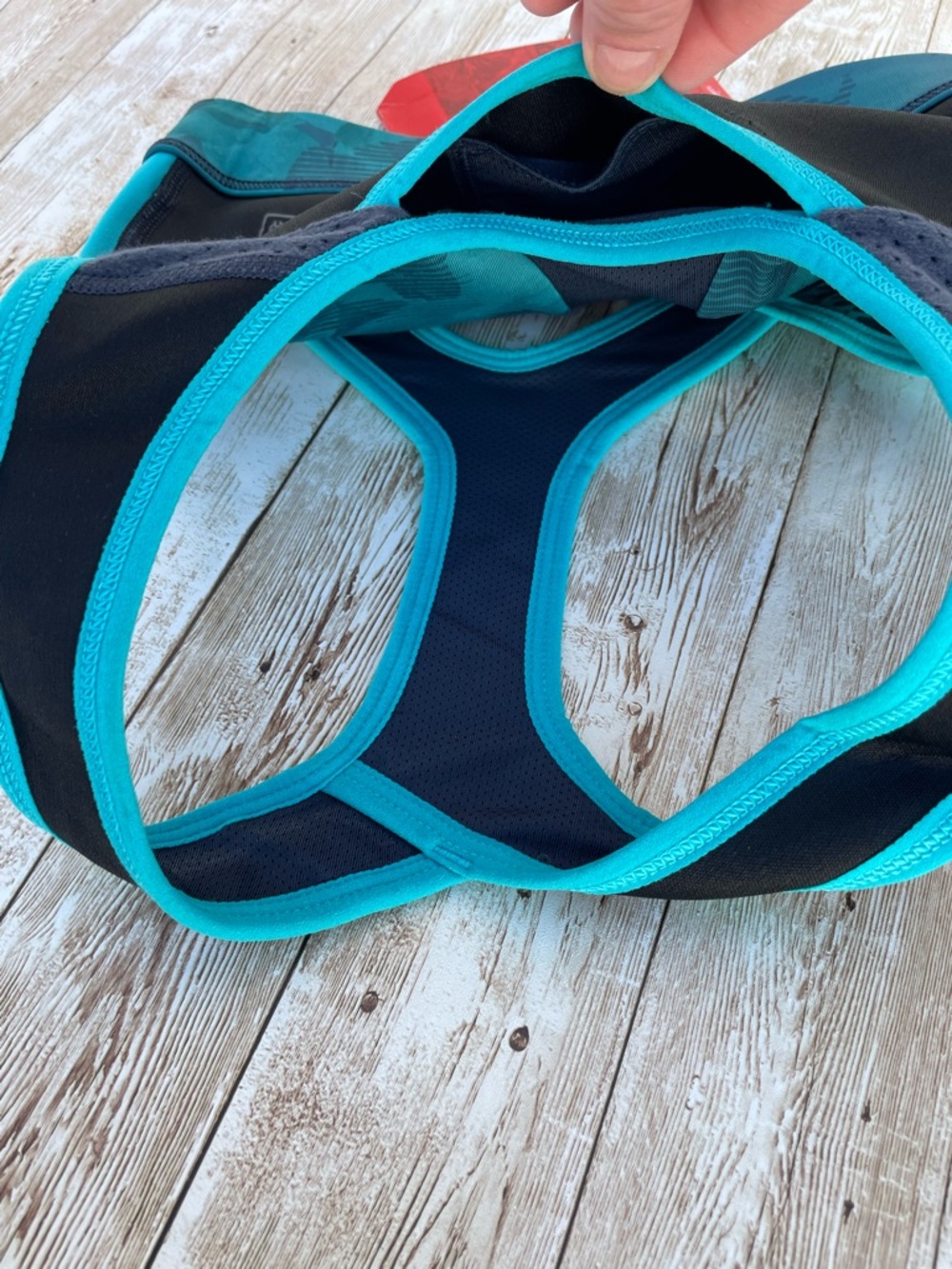 NEW North Face Stow-n-Go Phone Pocket Botanical Tropical Teal Blue Sports Bra XS - Picture 8 of 15